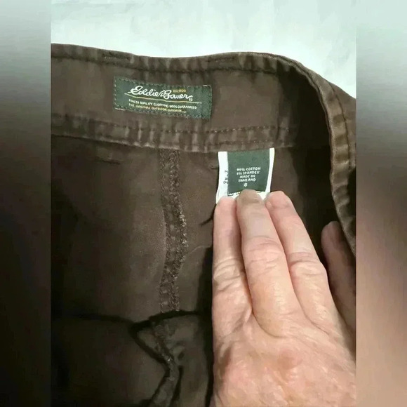 Eddie Bauer Cargo Chino Pants Womens Brown Straight Leg Pockets Mid Rise - Picture 7 of 8
